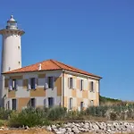 Apartmán With Shared Pools Bibione